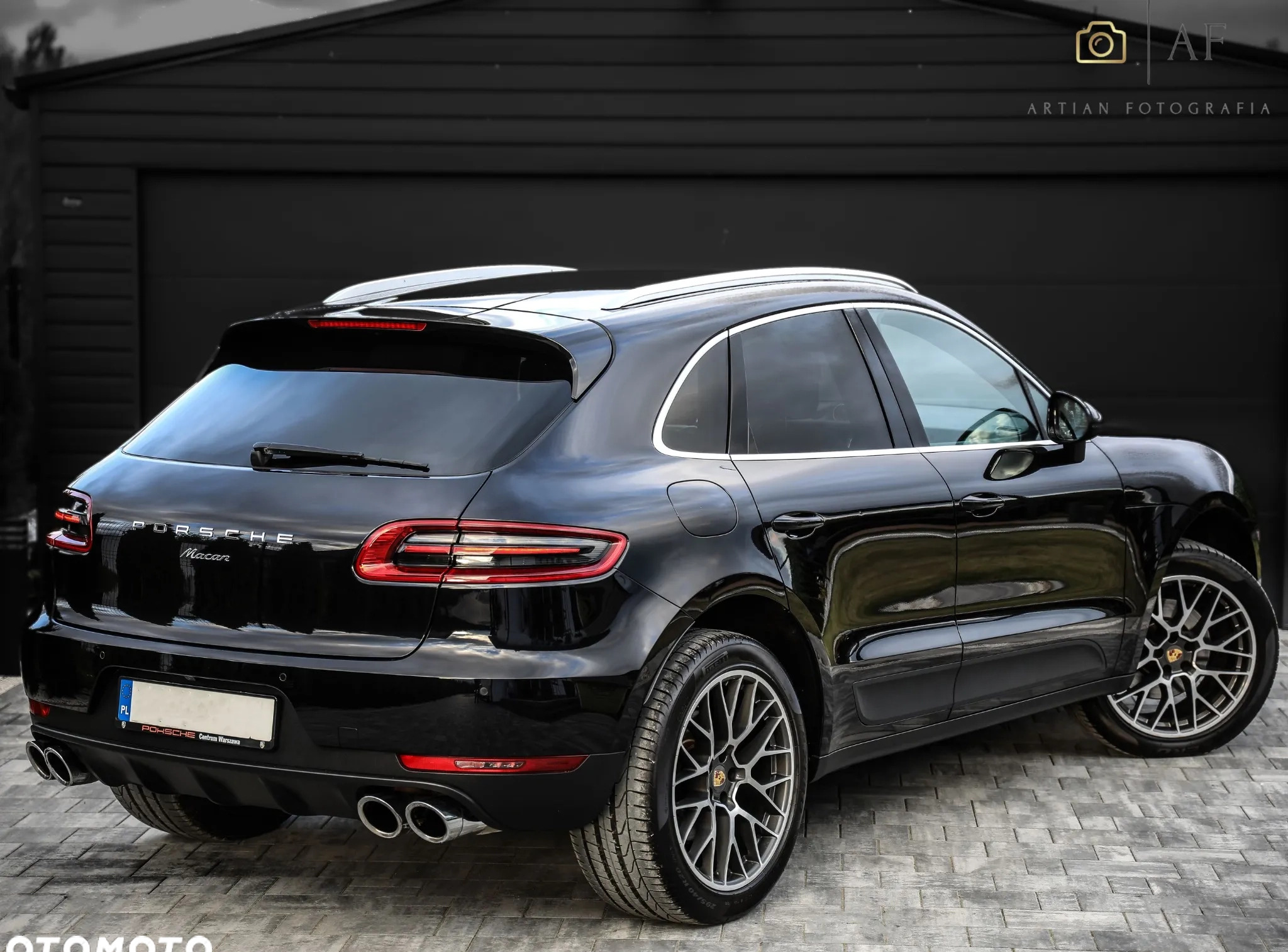 Porsche Macan cena 159900 przebieg: 189000, rok produkcji 2016 z Radom małe 781